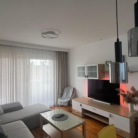 Apartman B&B มาคาร์สกา ภายนอก รูปภาพ