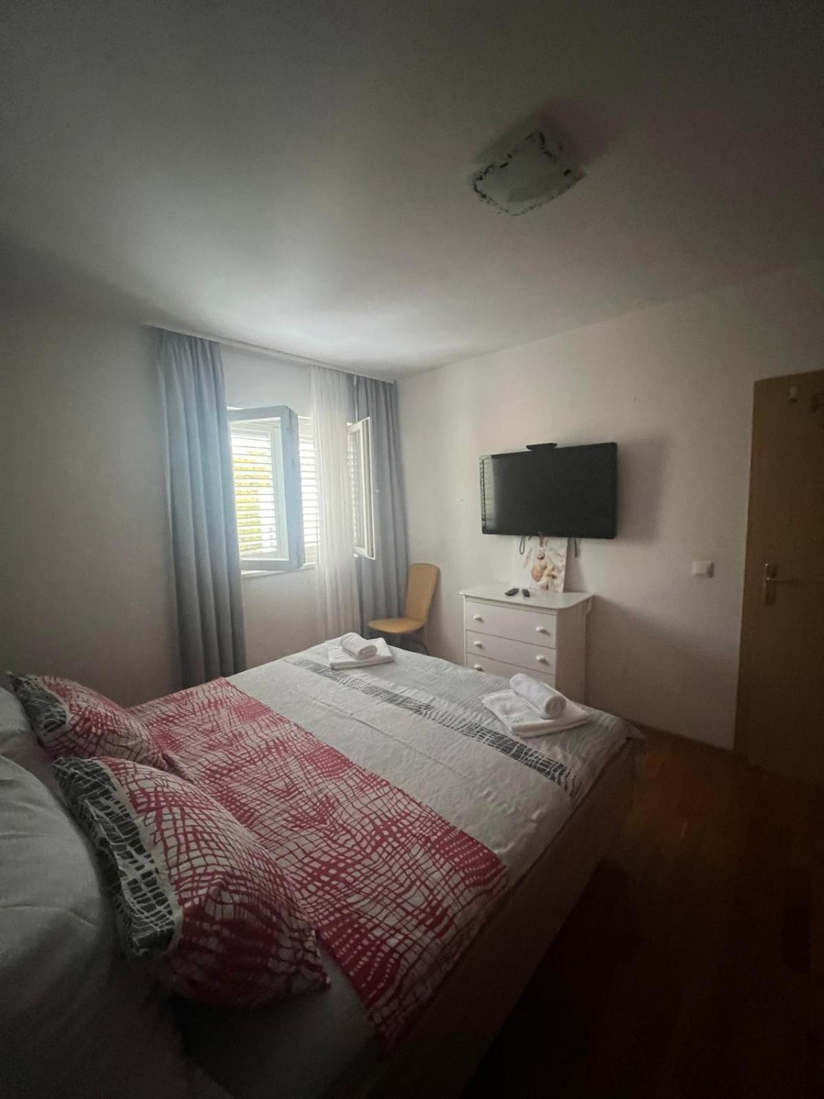 Apartman B&B มาคาร์สกา ภายนอก รูปภาพ
